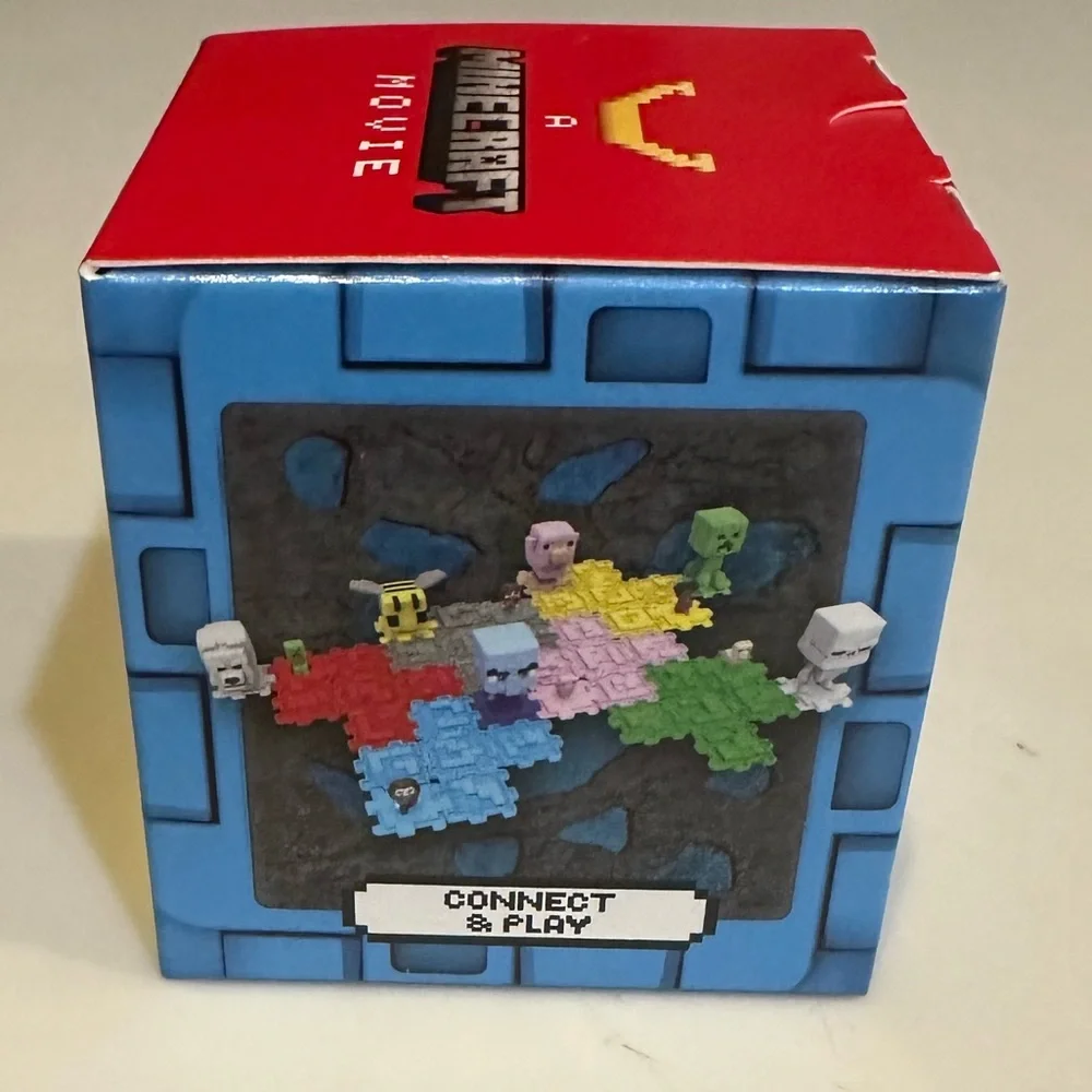 2025 MCDONALDS MINECRAFT MOVIE HAPPY MEAL TOY #7 DIAMOND BLOCK & STEVE SEALED